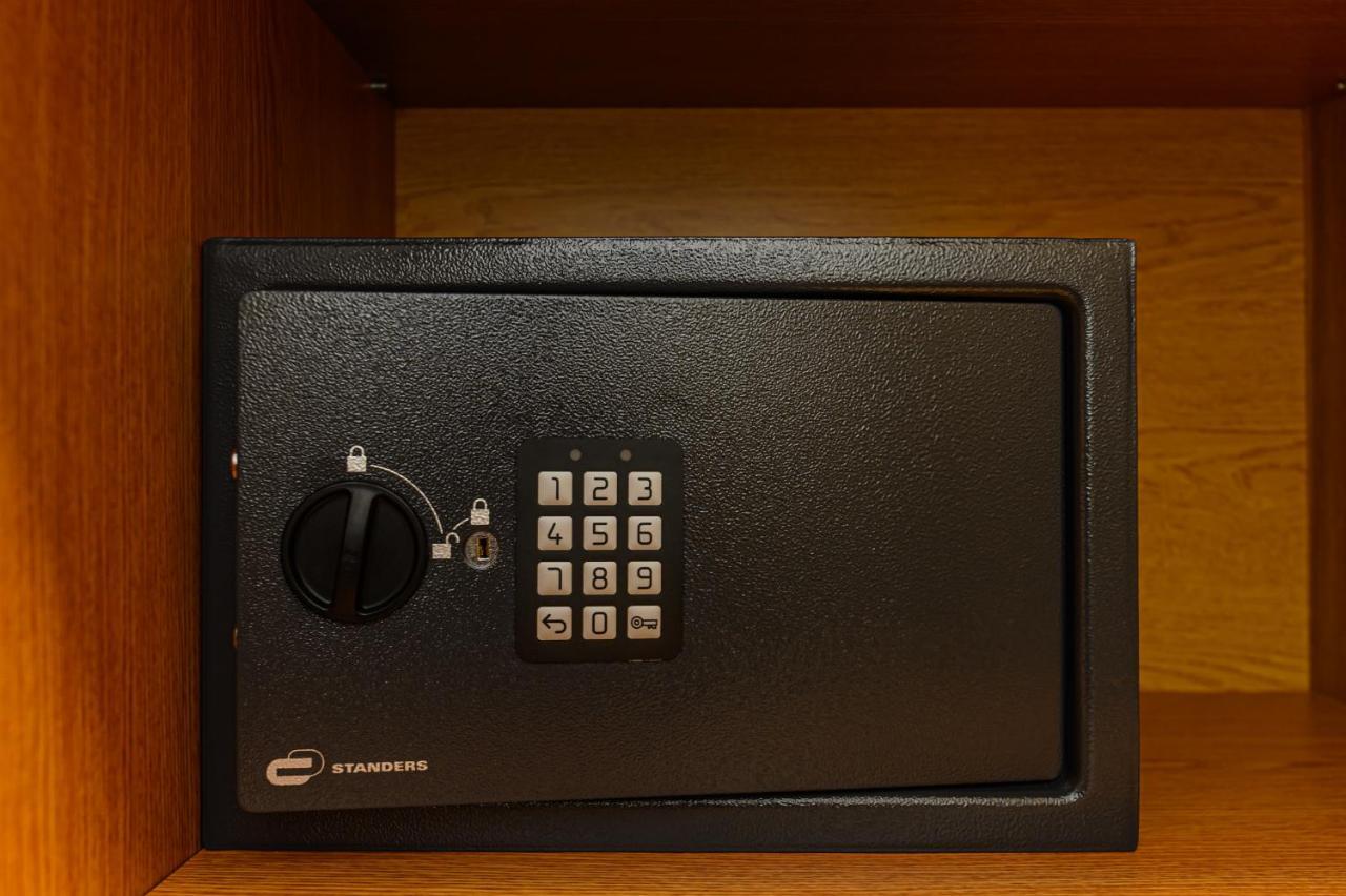 Hotel Dukat Gura Humorului Bagian luar foto